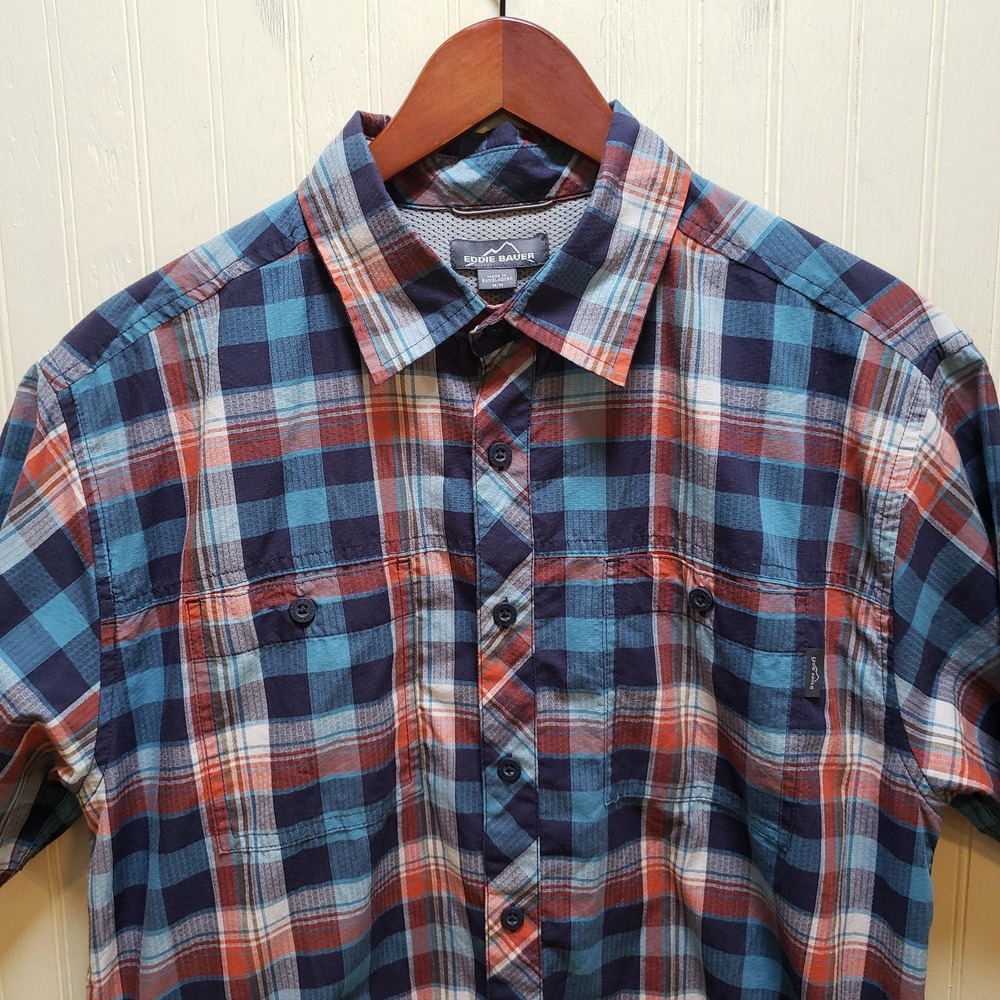 Eddie Bauer Shirt Mens Medium Blue Red Plaid Cotton Blend Short Sleeve Button-Up